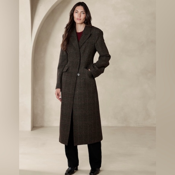 Banana Republic Jackets & Blazers - Worn once! Banana Republic Isola Melton Hourglass Topcoat Medium